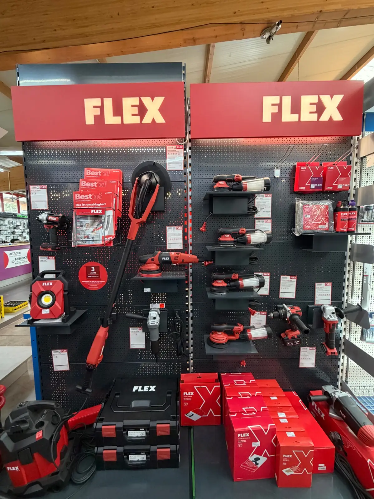 FLEX Markenwand im Fachmarkt Bad Hersfeld